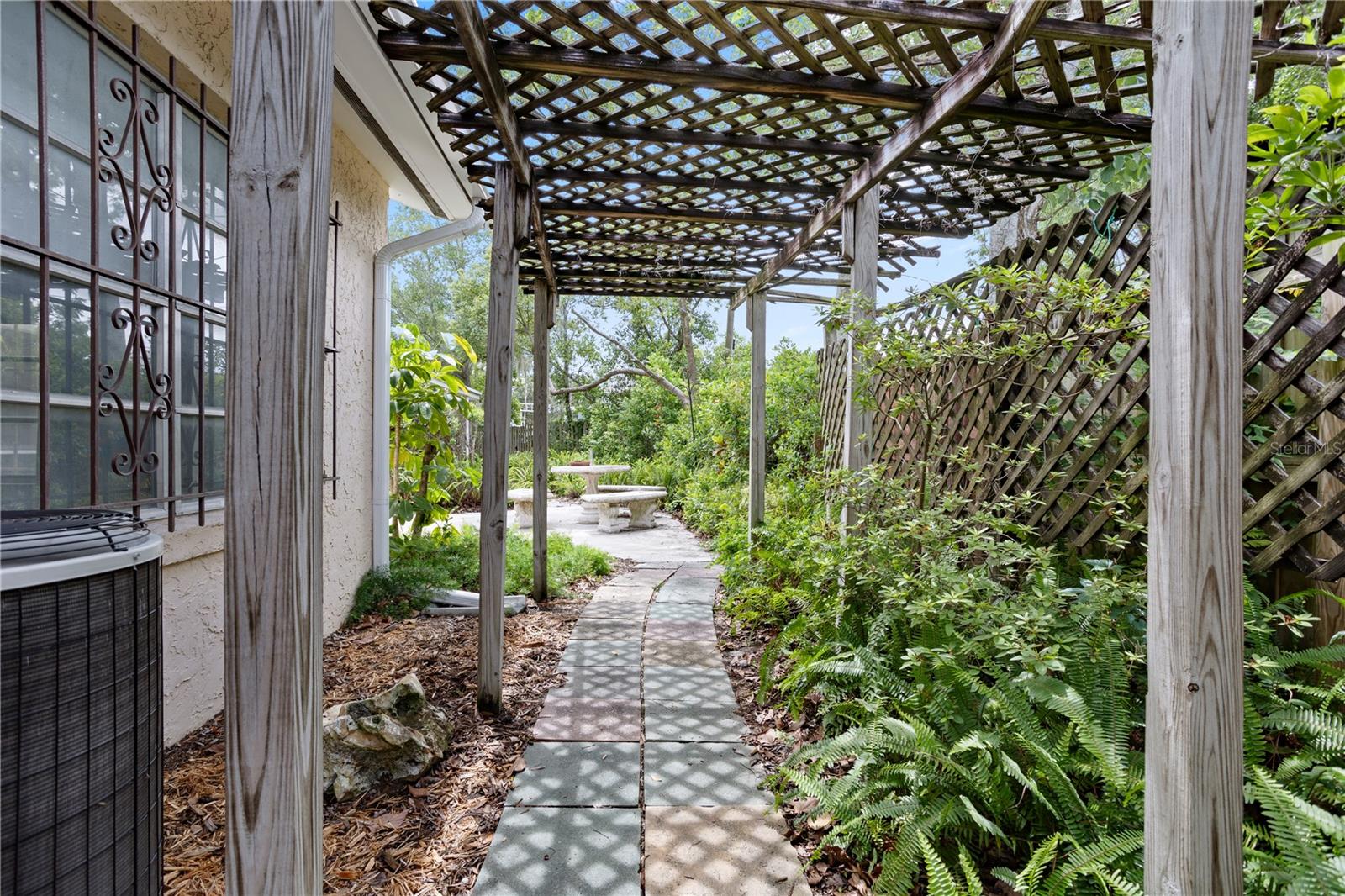 Image 32 of 47 For 3223 Orange Avenue