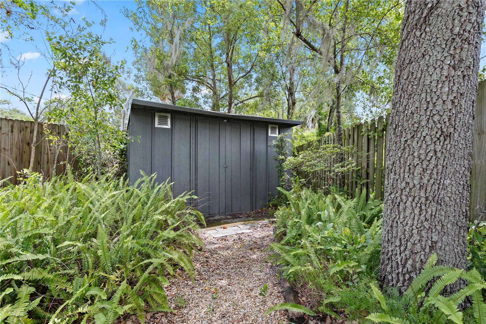 Image 33 of 47 For 3223 Orange Avenue
