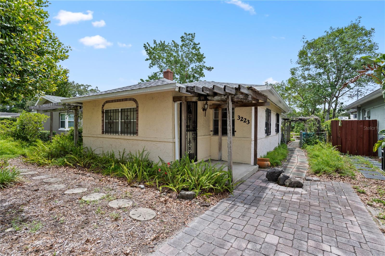 Image 4 of 47 For 3223 Orange Avenue