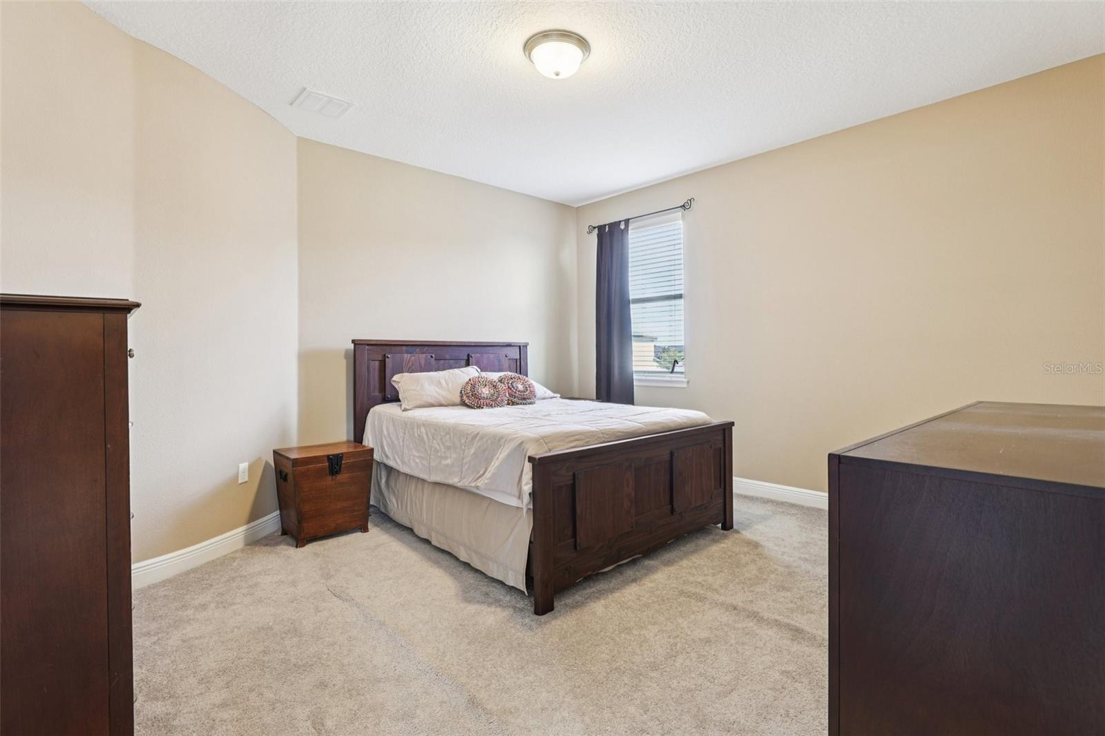 Image 19 of 37 For 9207 Busaco Park Way