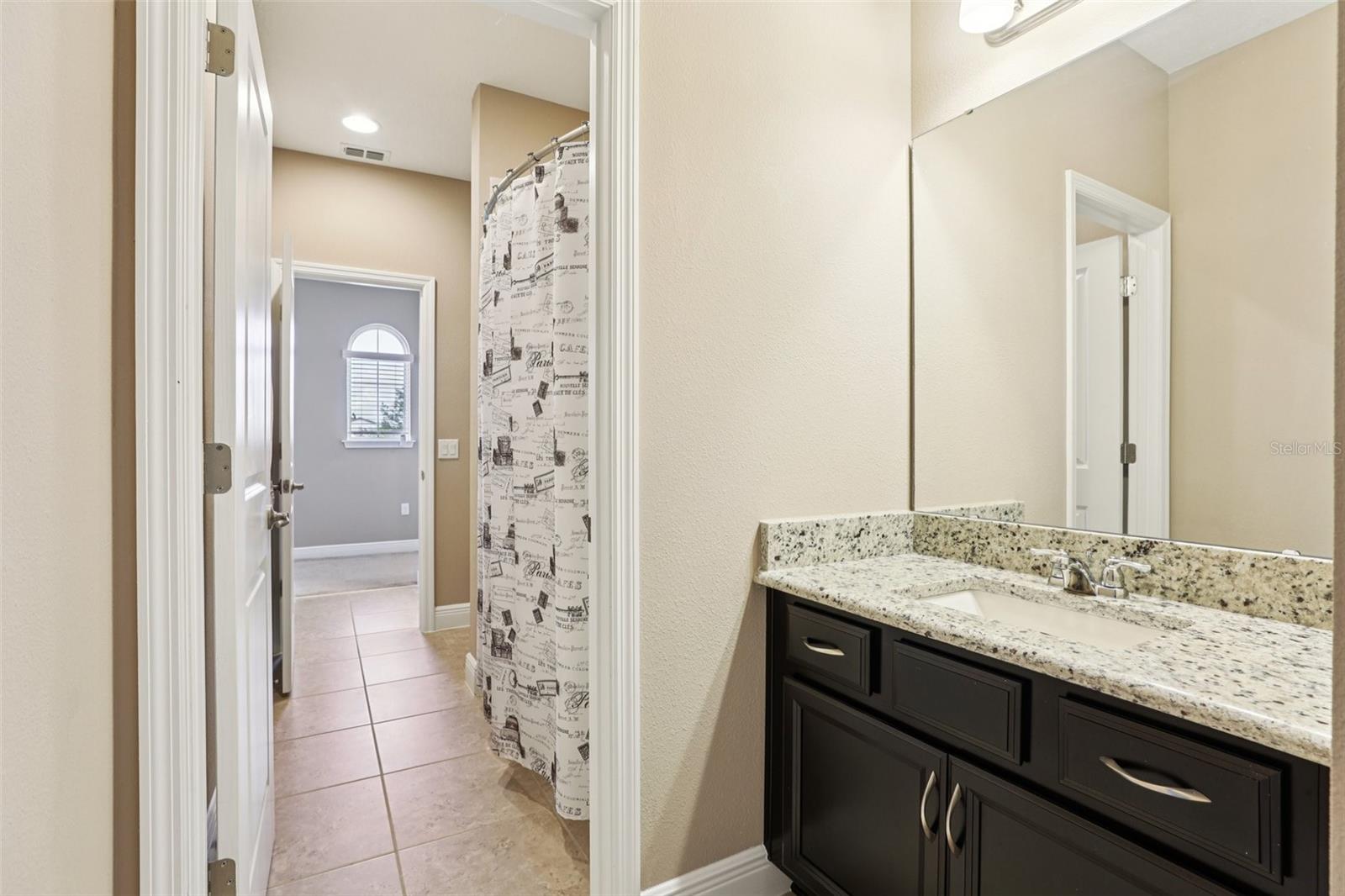 Image 22 of 37 For 9207 Busaco Park Way