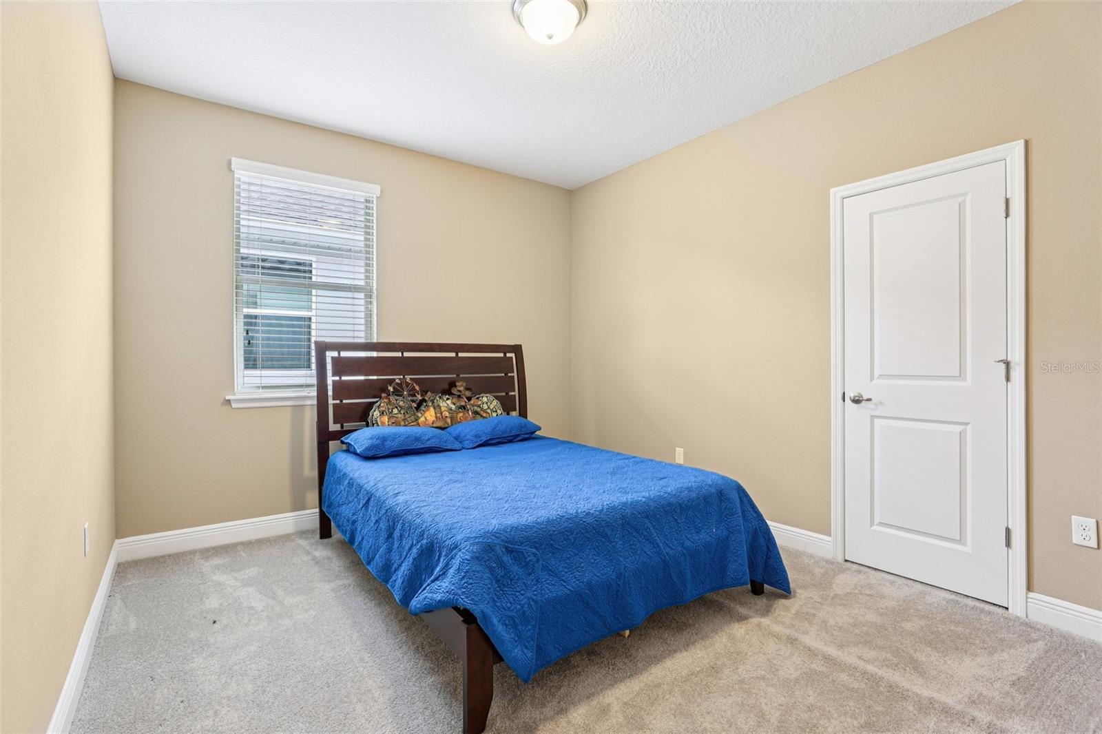 Image 23 of 37 For 9207 Busaco Park Way