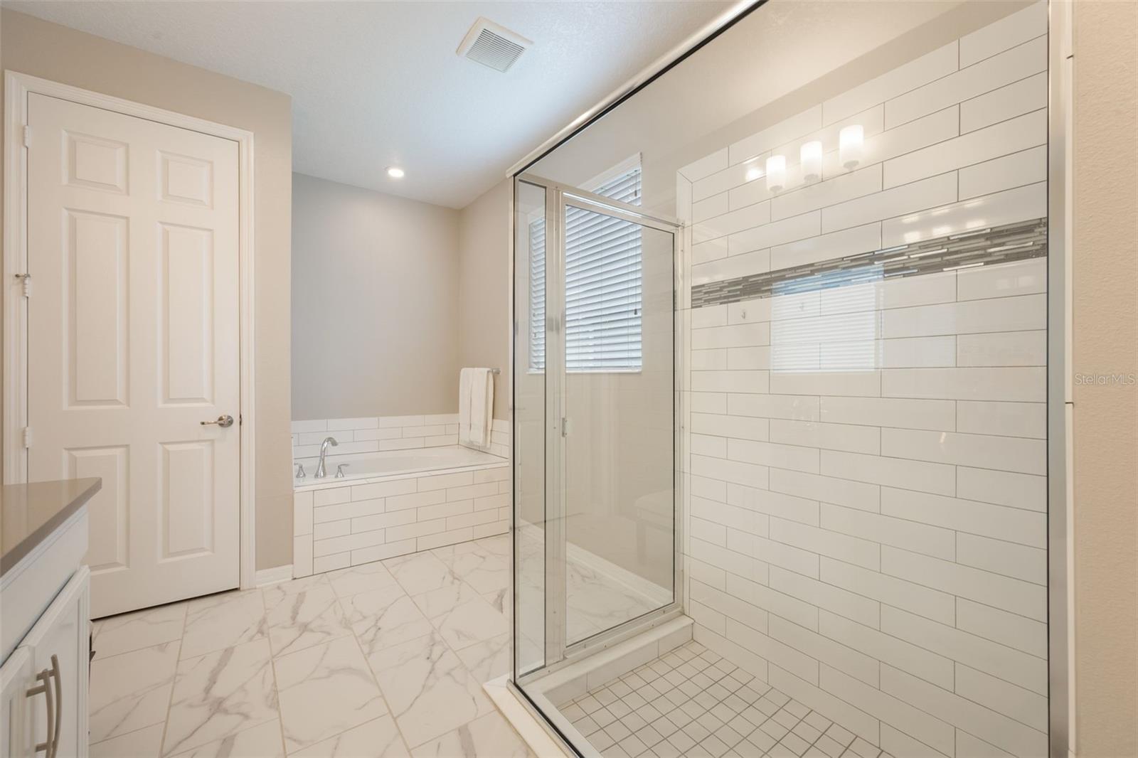 Image 41 of 69 For 31961 Redtail Reserve Boulevard