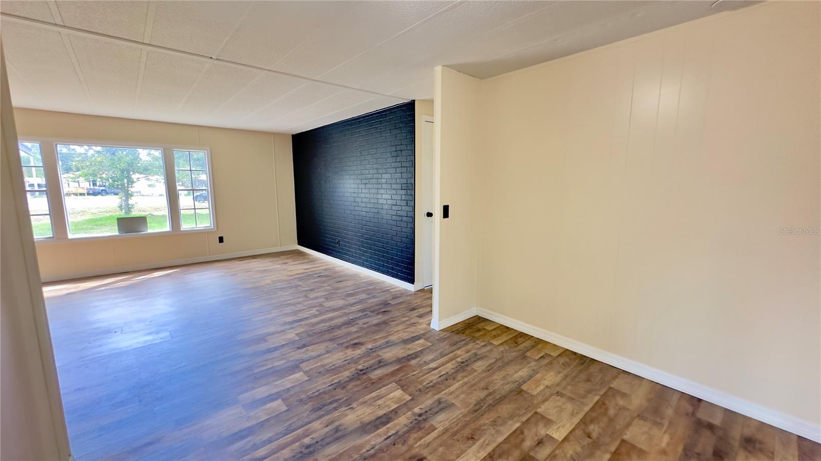 Image 13 of 31 For 2041 173rd Avenue