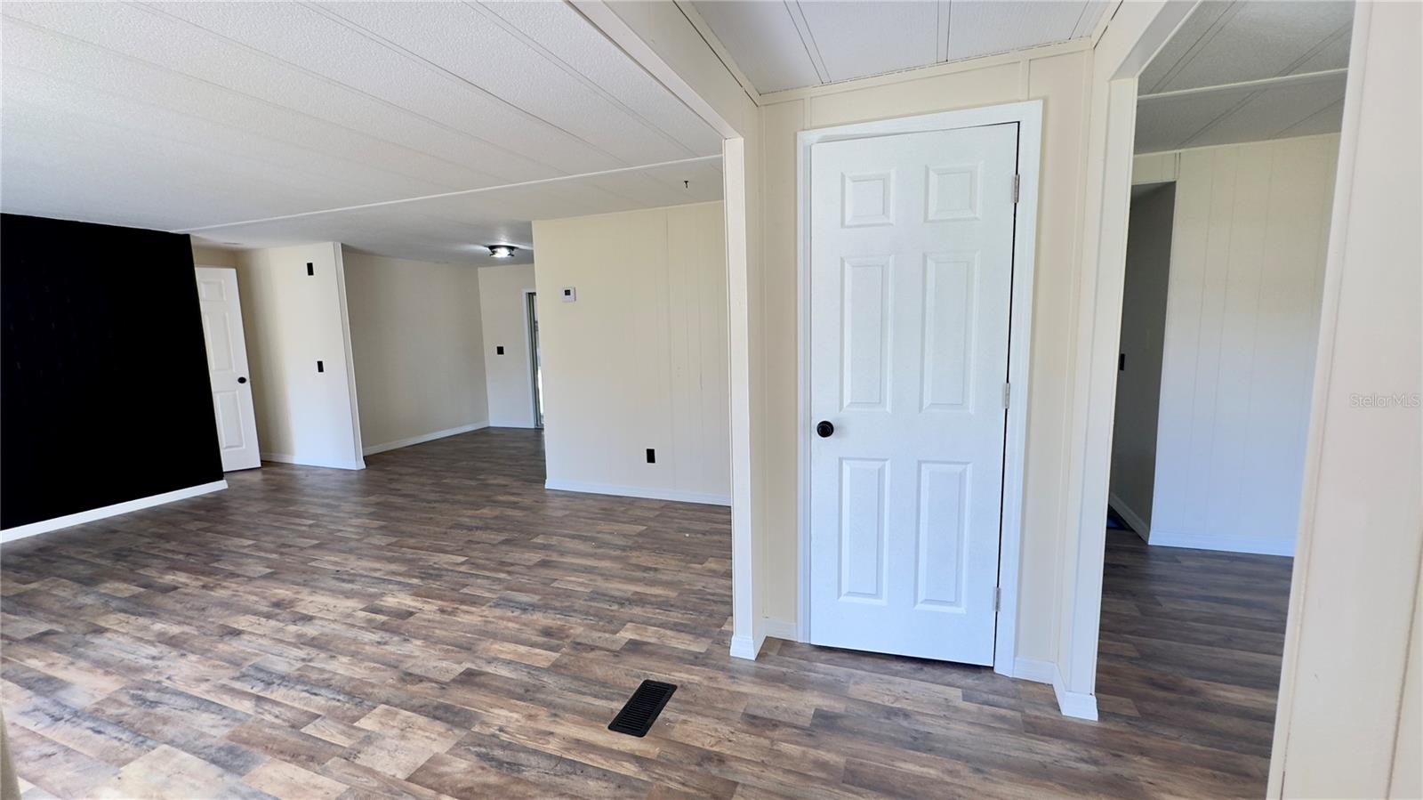 Image 14 of 31 For 2041 173rd Avenue