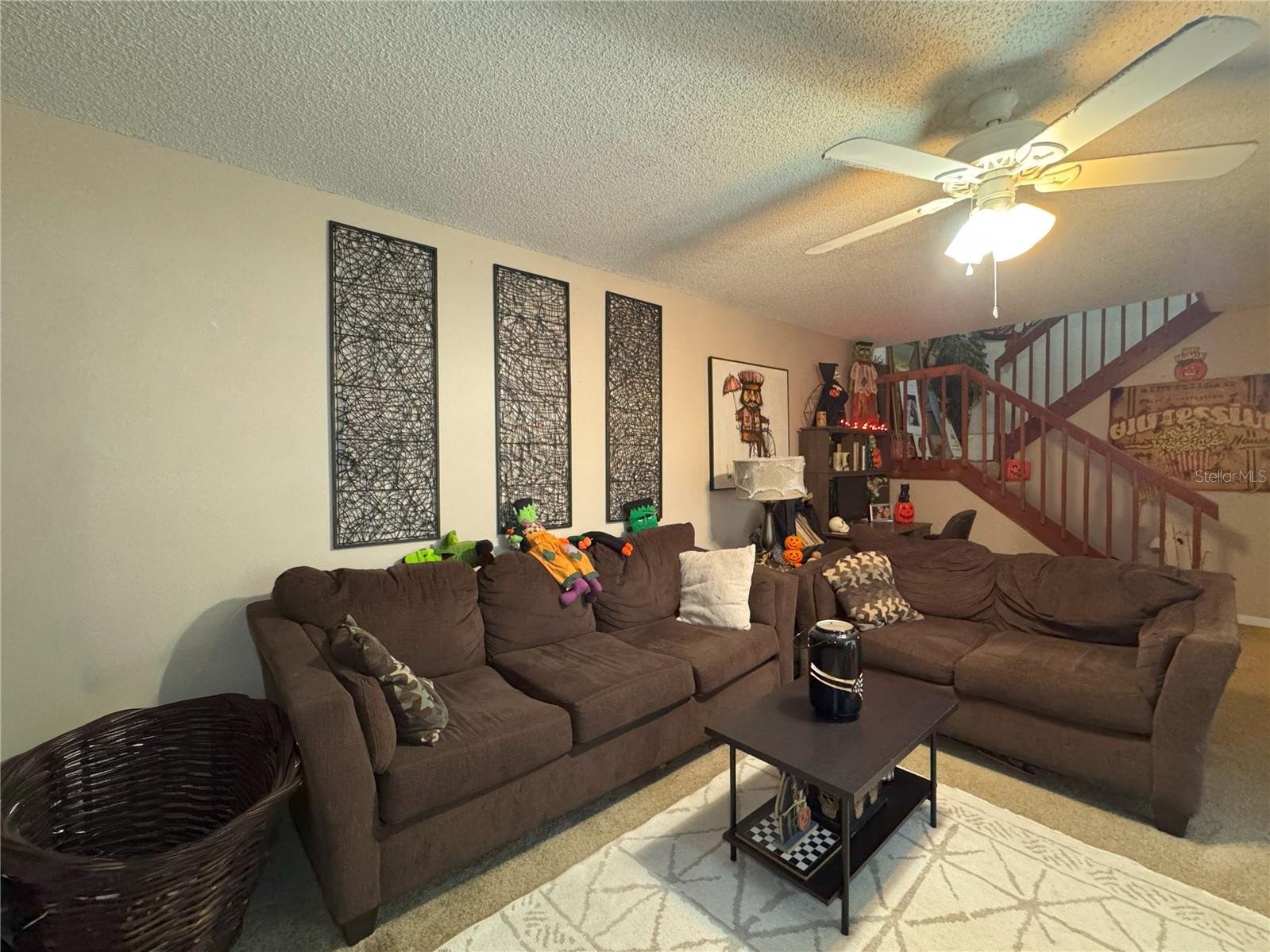 Image 18 of 23 For 5302 Bamboo Court 447