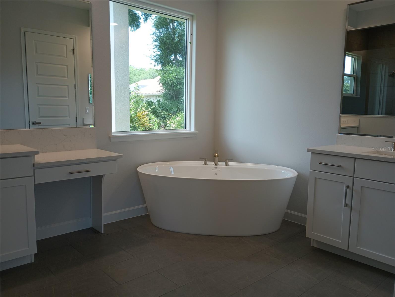 Image 6 of 9 For 136 New Leatherwood Drive