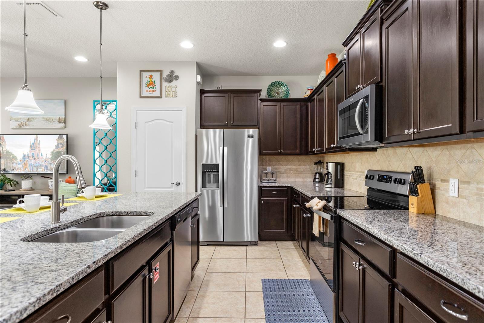 Image 9 of 48 For 1909 Majorca Drive