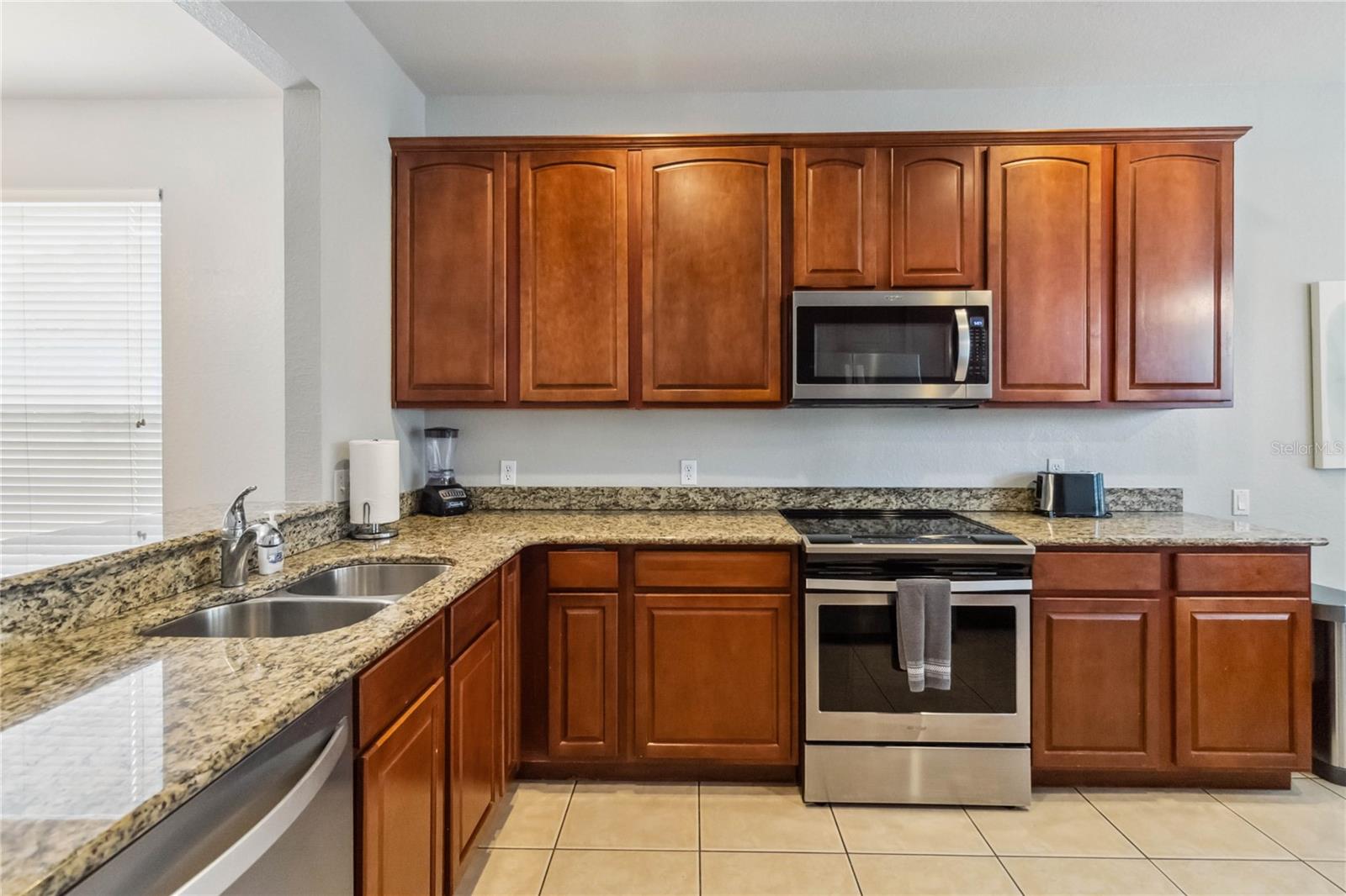 Image 12 of 62 For 2616 Bowring Street