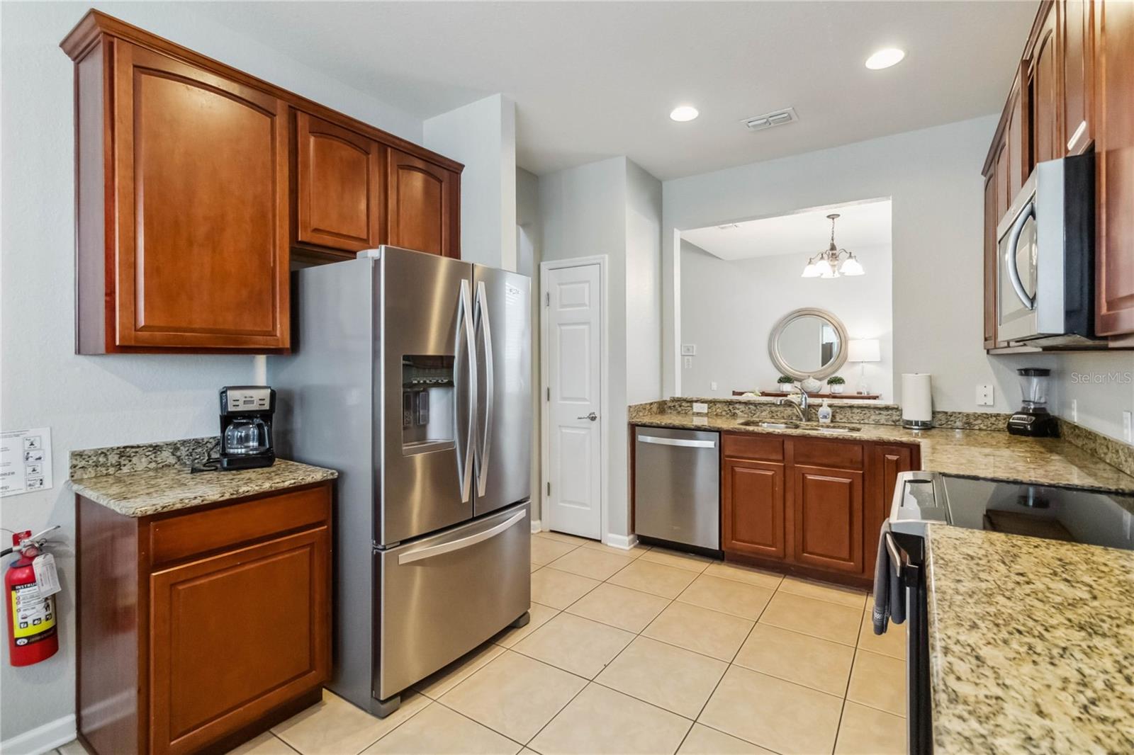 Image 14 of 62 For 2616 Bowring Street