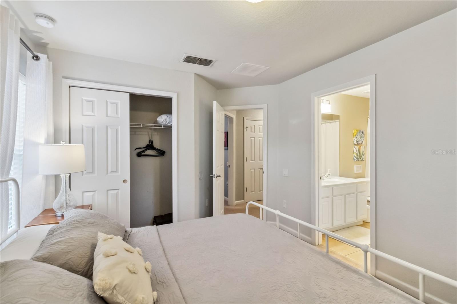 Image 35 of 62 For 2616 Bowring Street