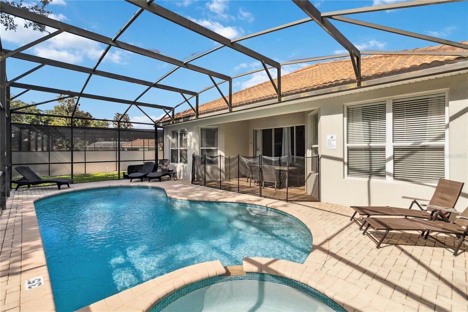 Image 45 of 62 For 2616 Bowring Street