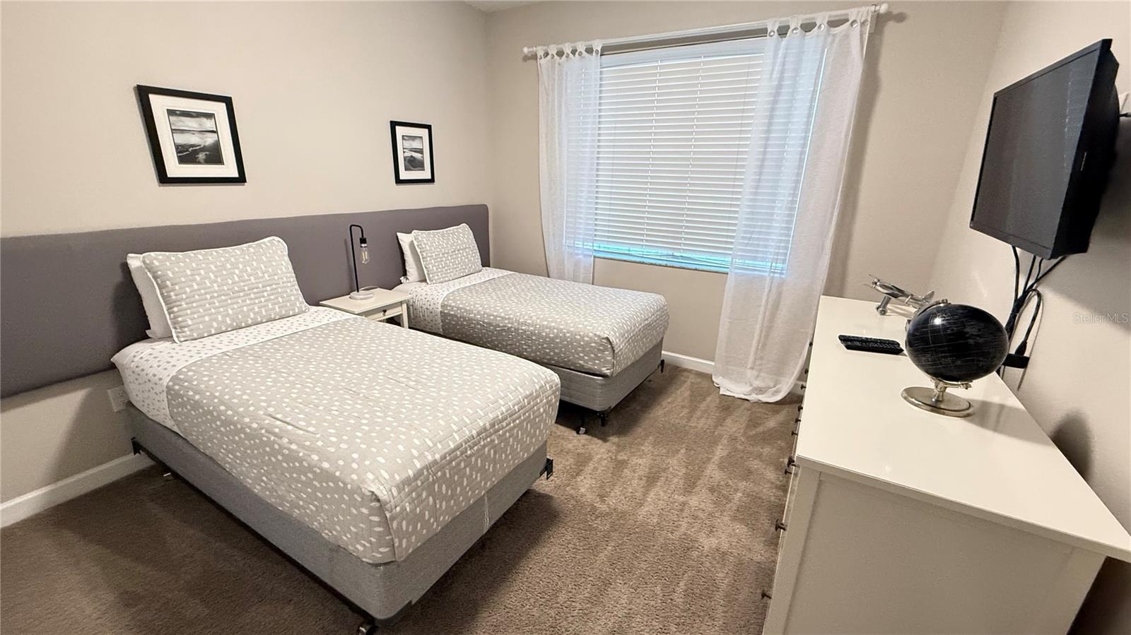 Image 3 of 61 For 8940 Sugar Palm Road