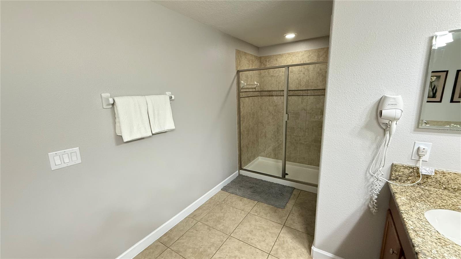 Image 34 of 61 For 8940 Sugar Palm Road