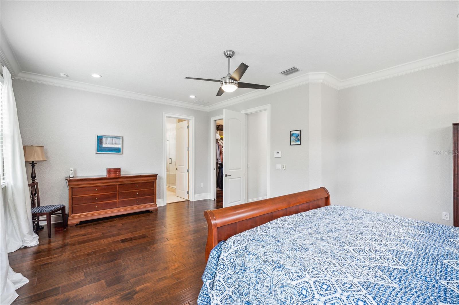 Image 20 of 37 For 528 Greely Street