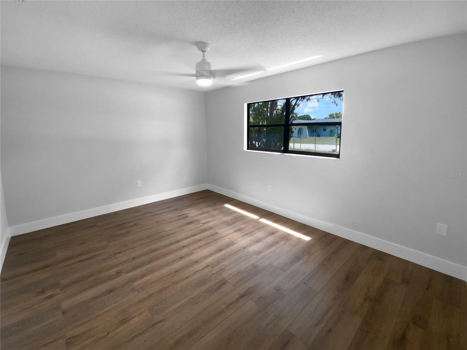 Image 17 of 25 For 12800 Kellywood Circle