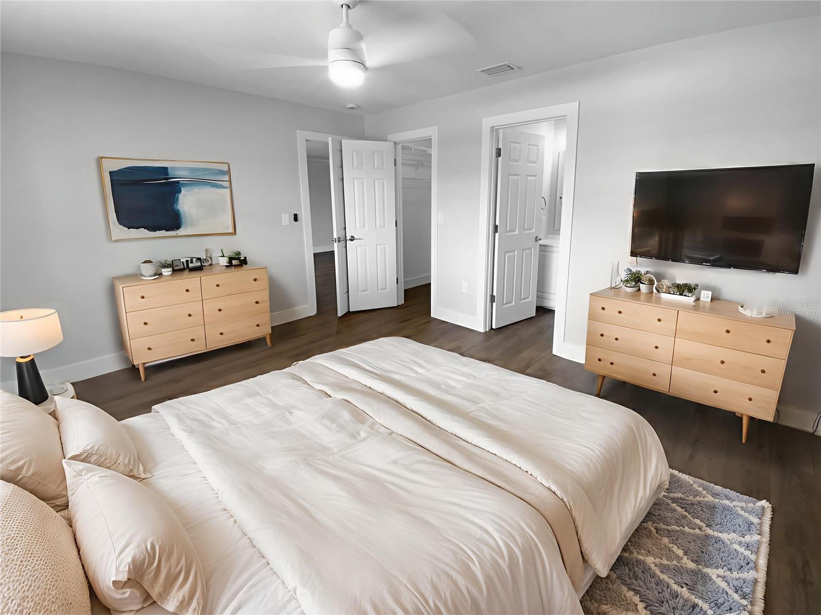 Image 4 of 25 For 12800 Kellywood Circle