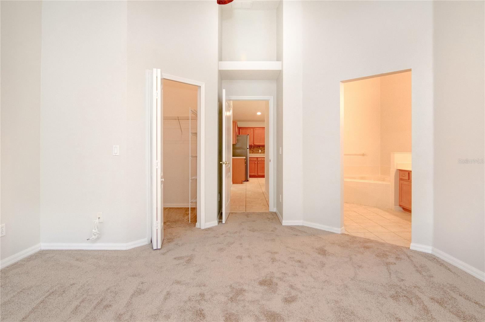 Image 14 of 29 For 9853 Portofino Drive