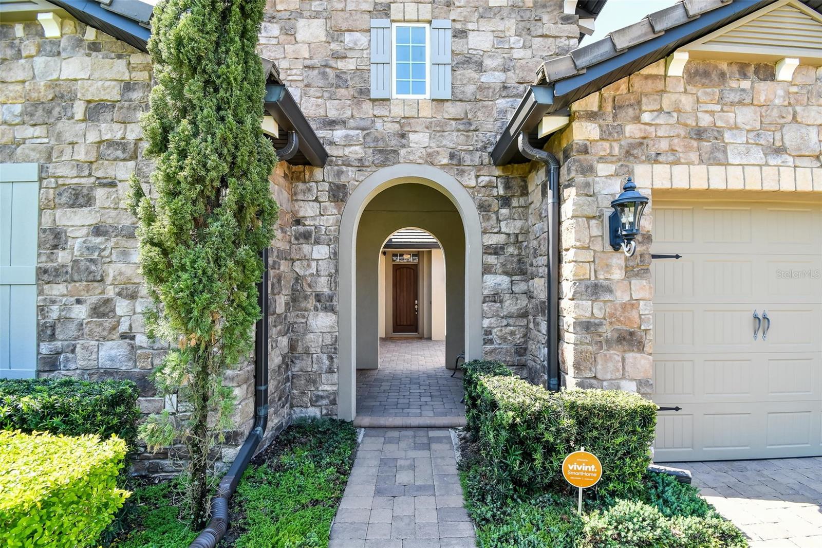 Image 4 of 60 For 16736 Broadwater Avenue