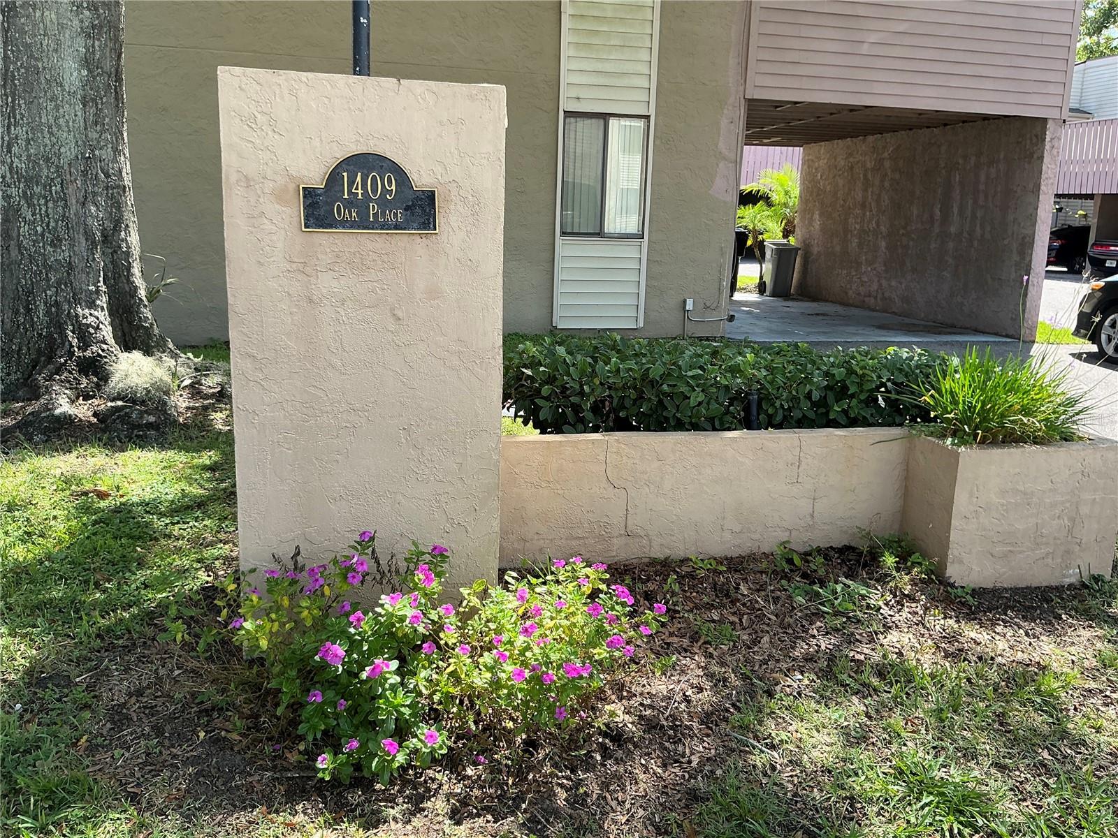 Image 2 of 31 For 1409 Oak Place F