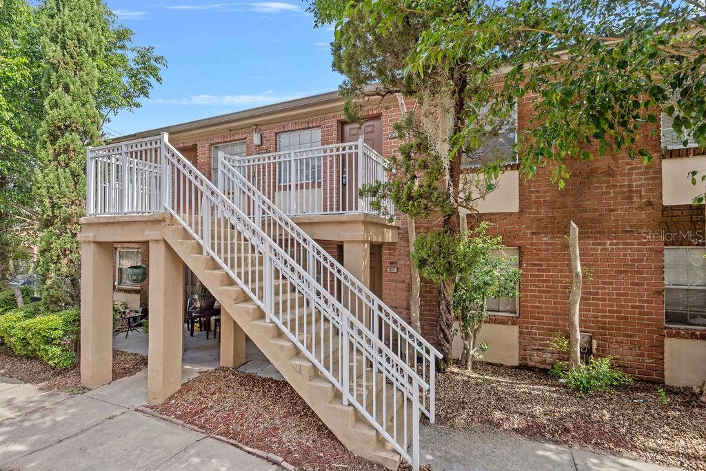 Image 2 of 17 For 2517 Caper Lane 207