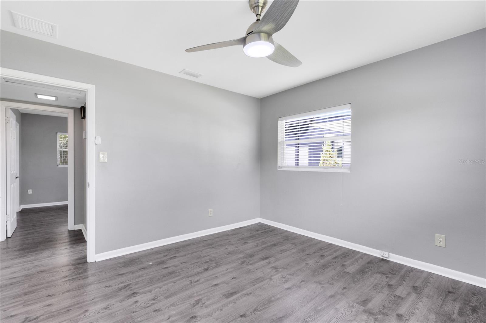 Image 18 of 33 For 4006 Kasper Drive