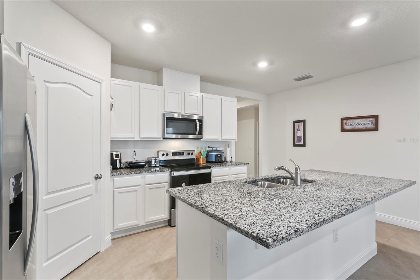 Image 13 of 33 For 5808 Arboretum Street