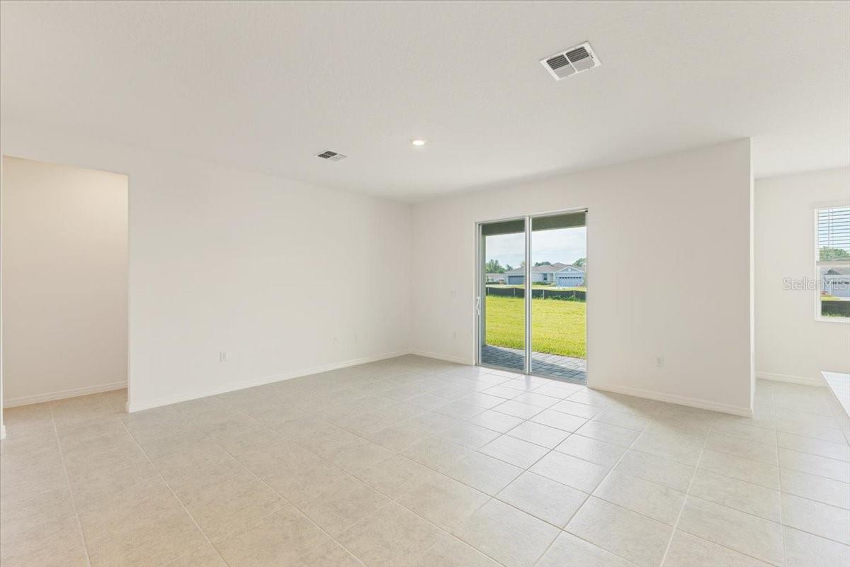 Image 14 of 15 For 789 Lemon Avenue
