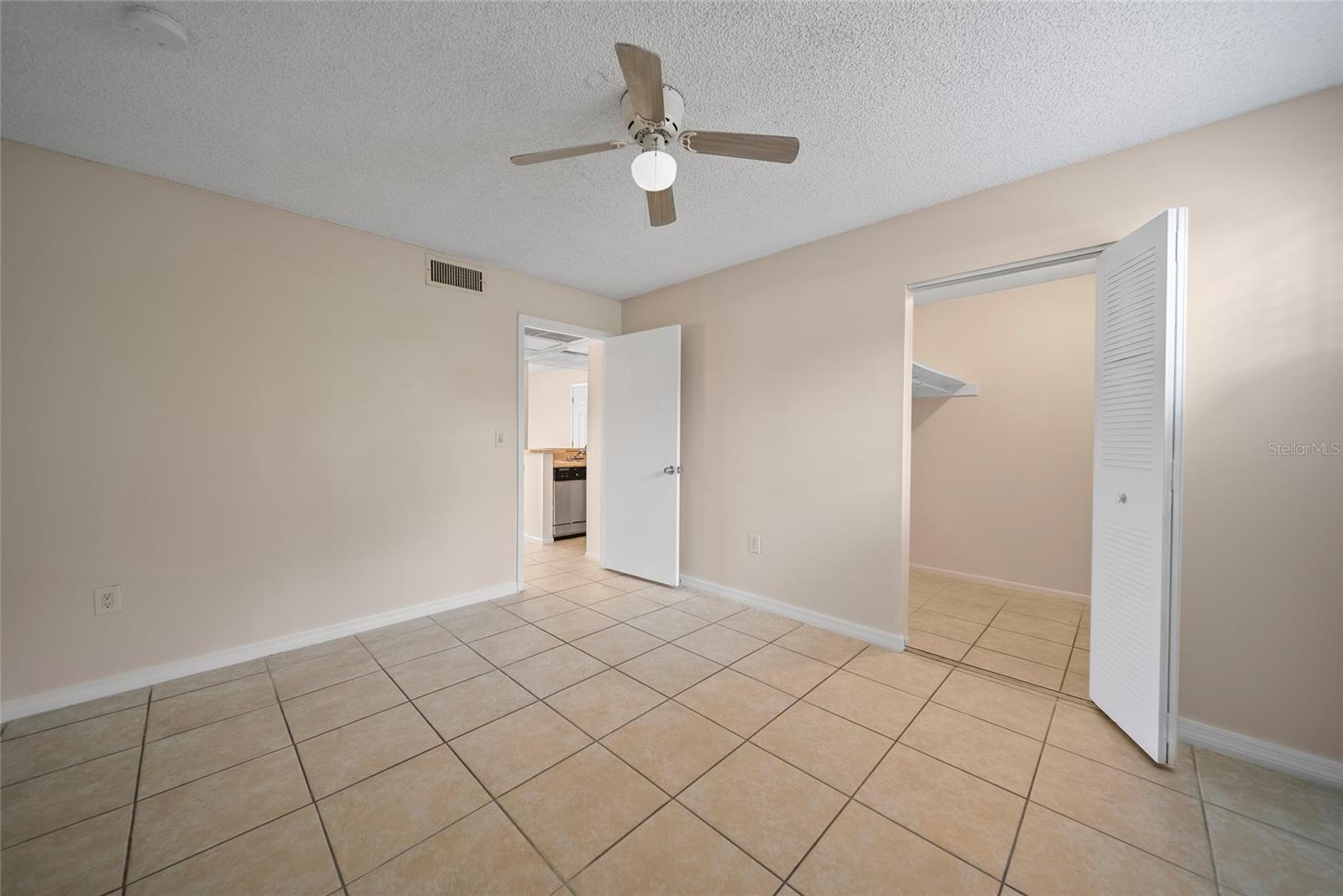 Image 17 of 30 For 614 Orange Drive 196
