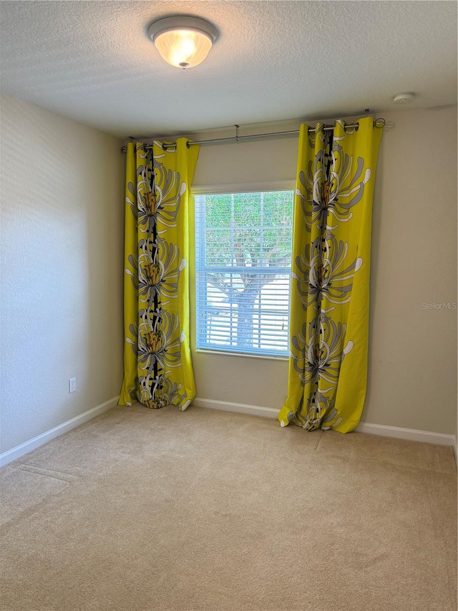 Image 16 of 21 For 12982 Vennetta Way