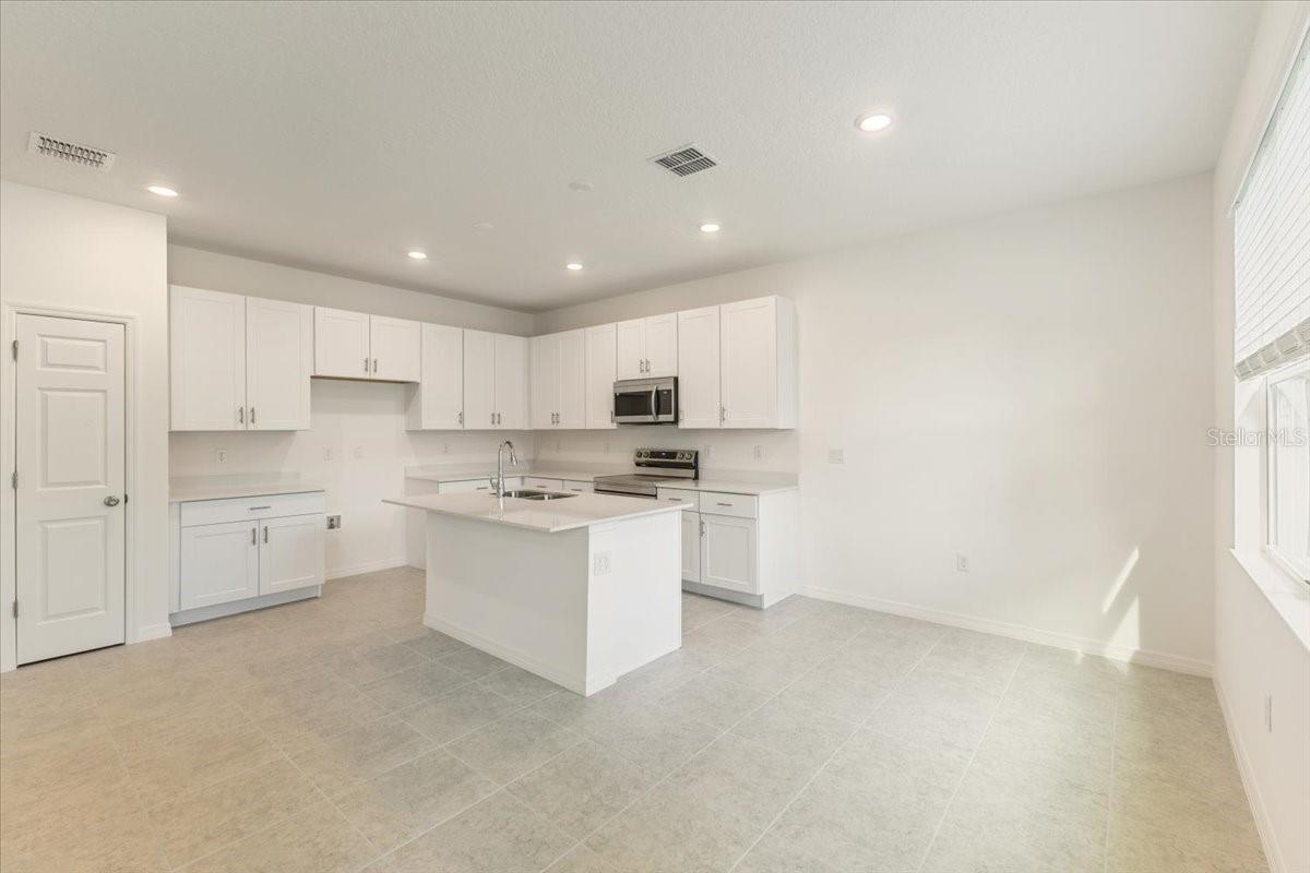 Image 15 of 15 For 778 Lemon Avenue