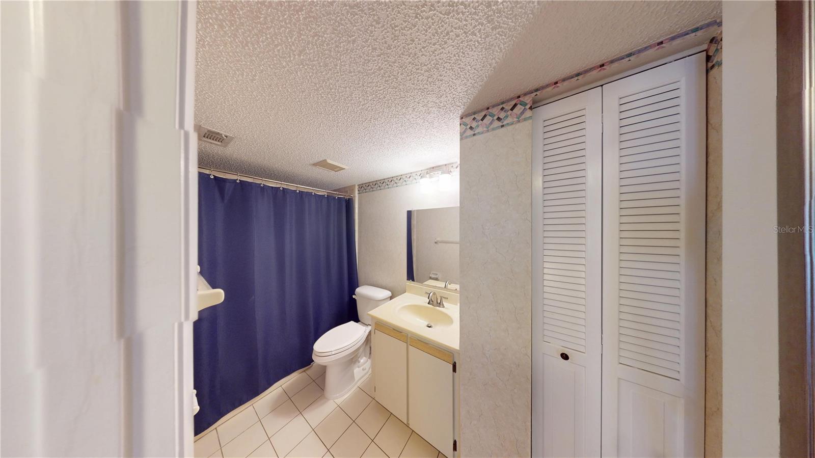 Image 17 of 22 For 275 Indigo Drive 105