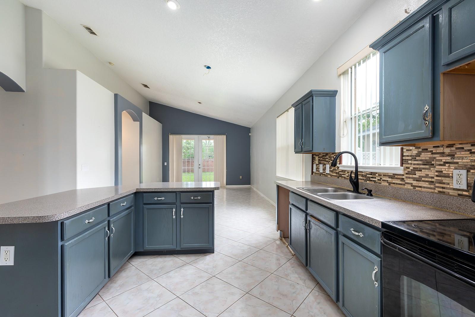 Image 10 of 26 For 1456 Sun Meadow Drive