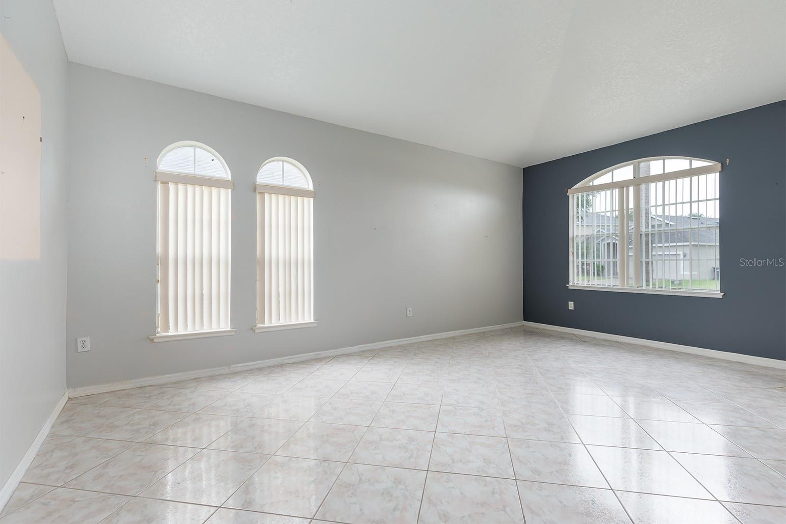 Image 2 of 26 For 1456 Sun Meadow Drive