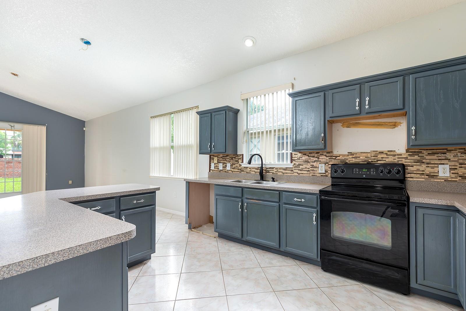 Image 5 of 26 For 1456 Sun Meadow Drive
