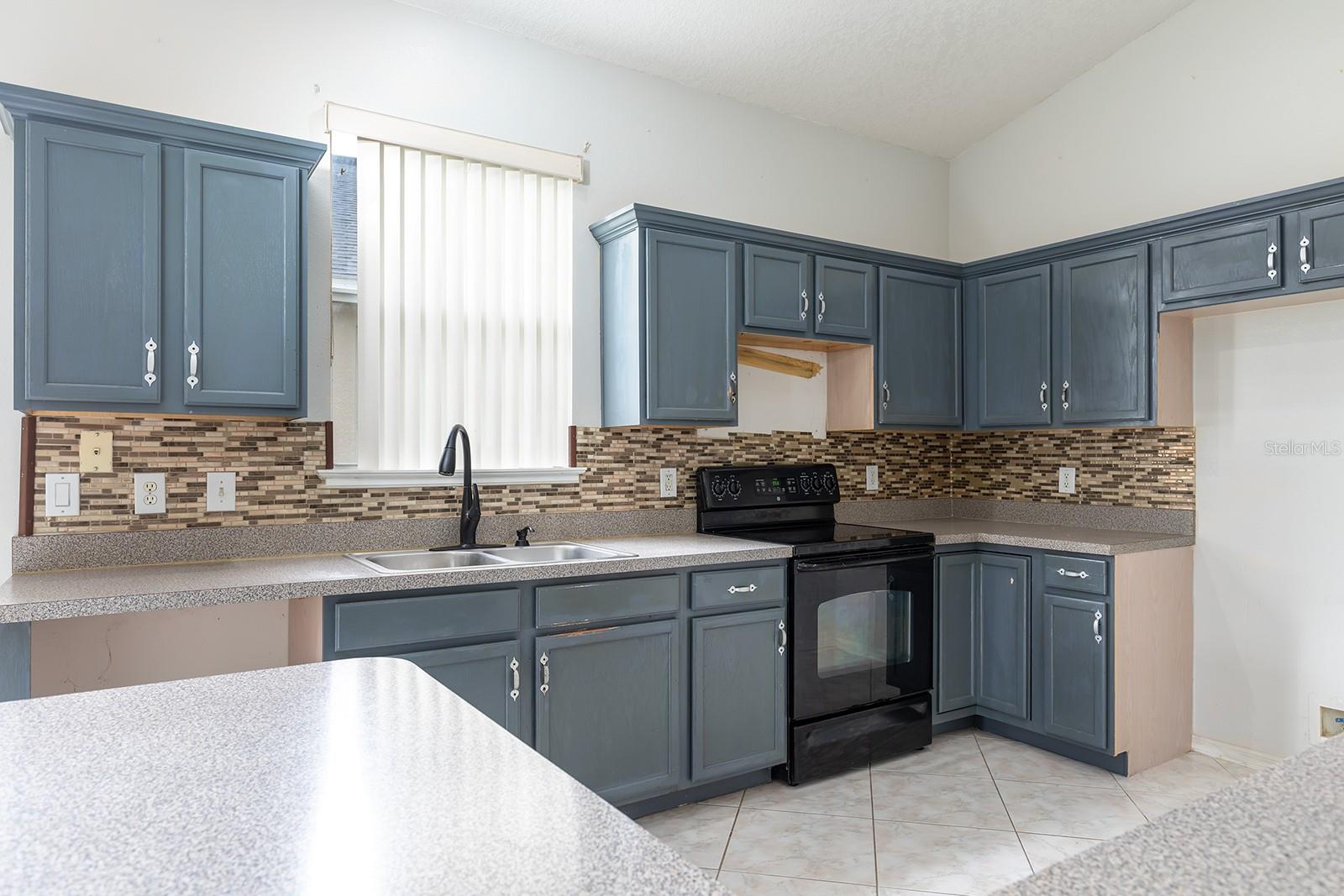 Image 6 of 26 For 1456 Sun Meadow Drive
