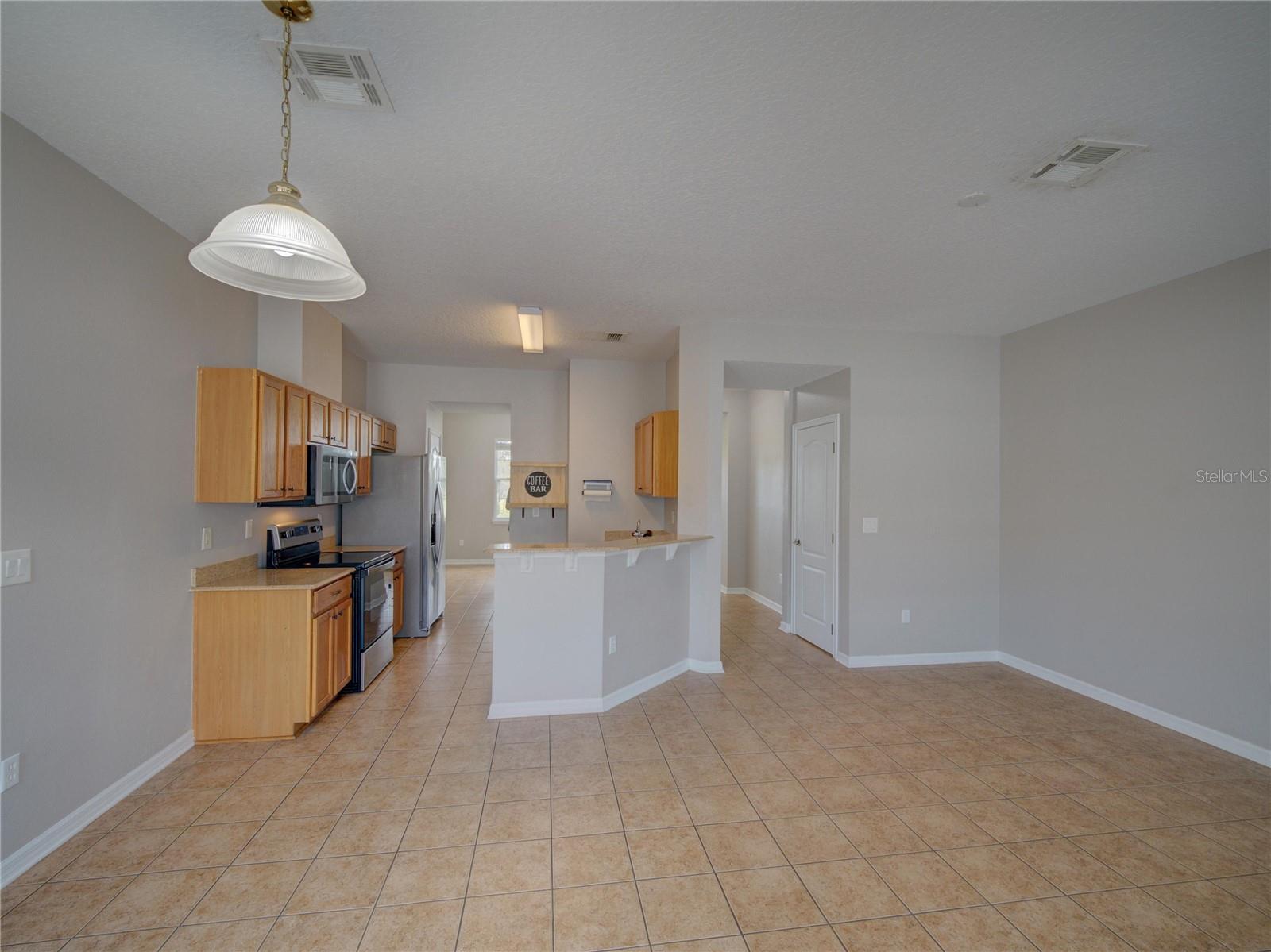 Image 16 of 66 For 7462 Bentonshire Ave