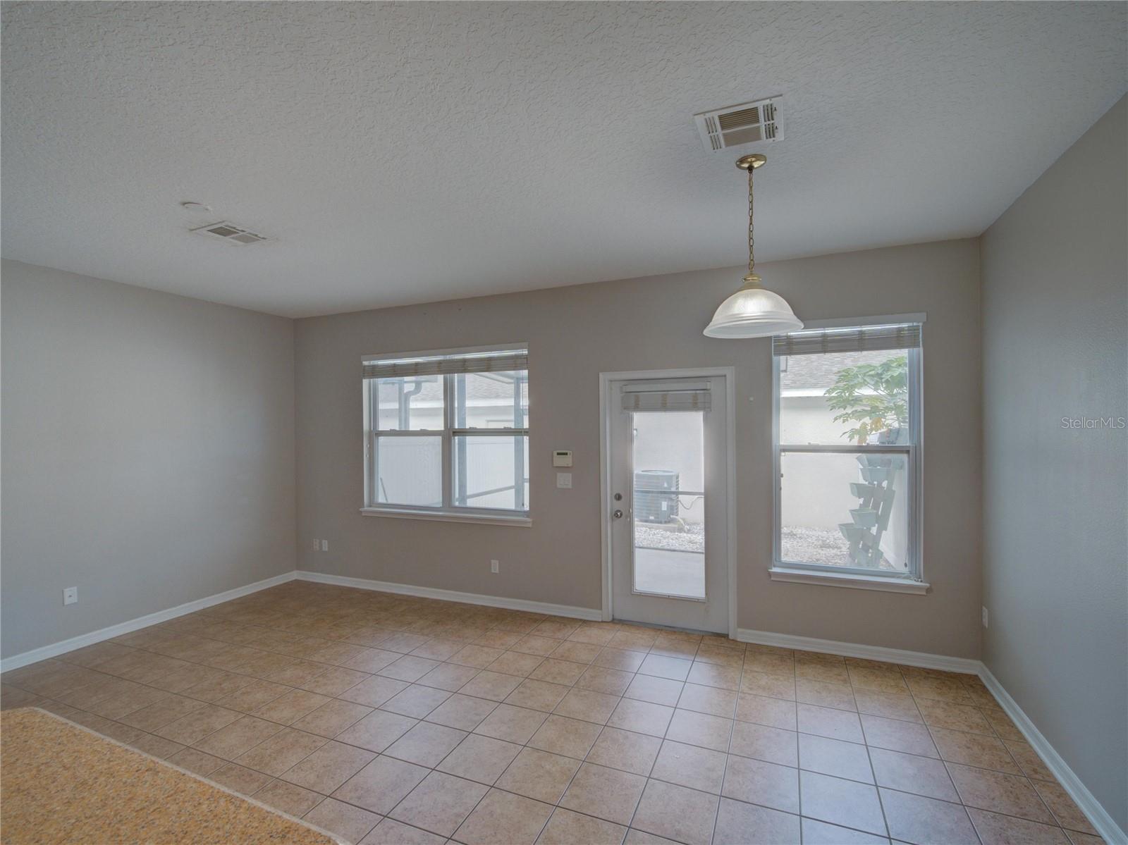 Image 20 of 66 For 7462 Bentonshire Ave
