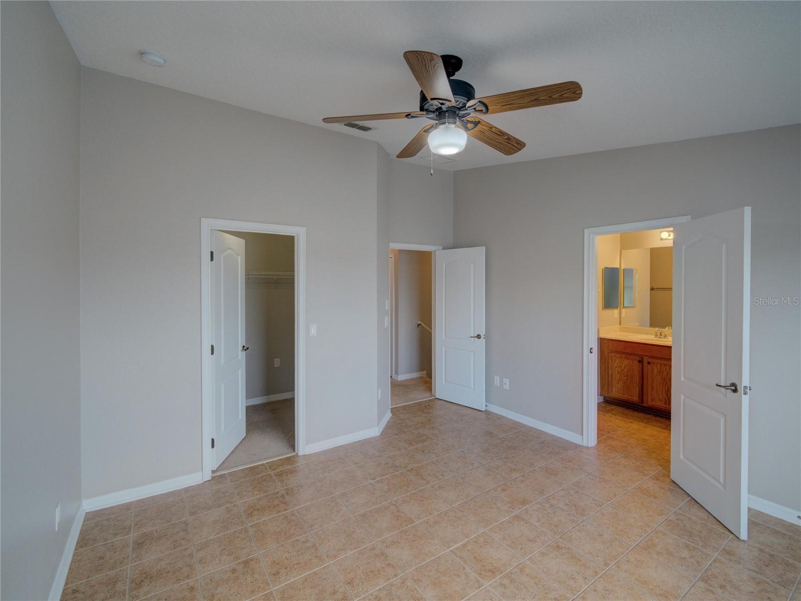 Image 34 of 66 For 7462 Bentonshire Ave