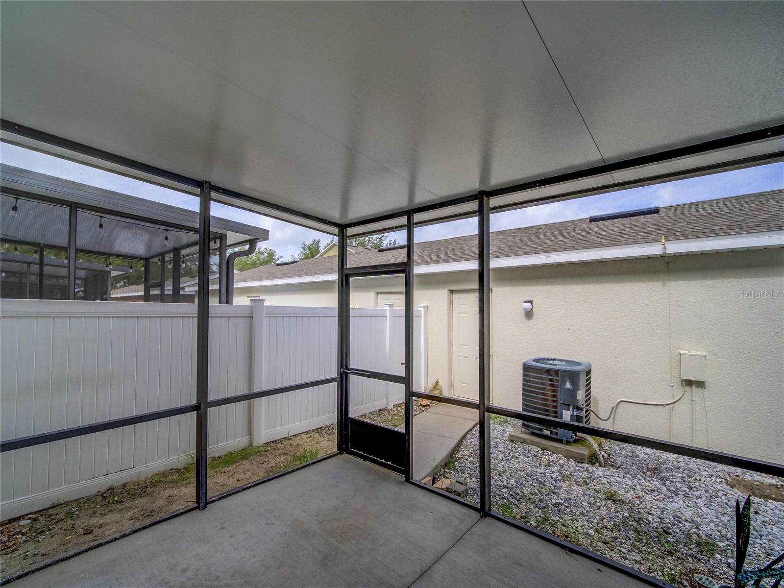 Image 46 of 66 For 7462 Bentonshire Ave