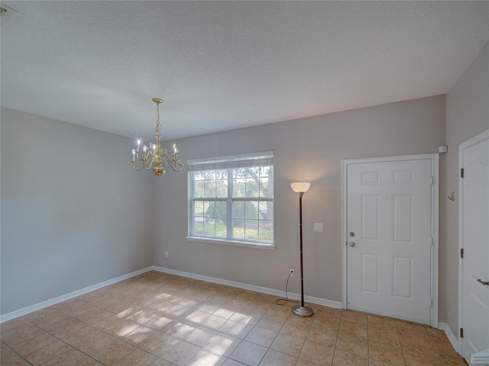 Image 6 of 66 For 7462 Bentonshire Ave