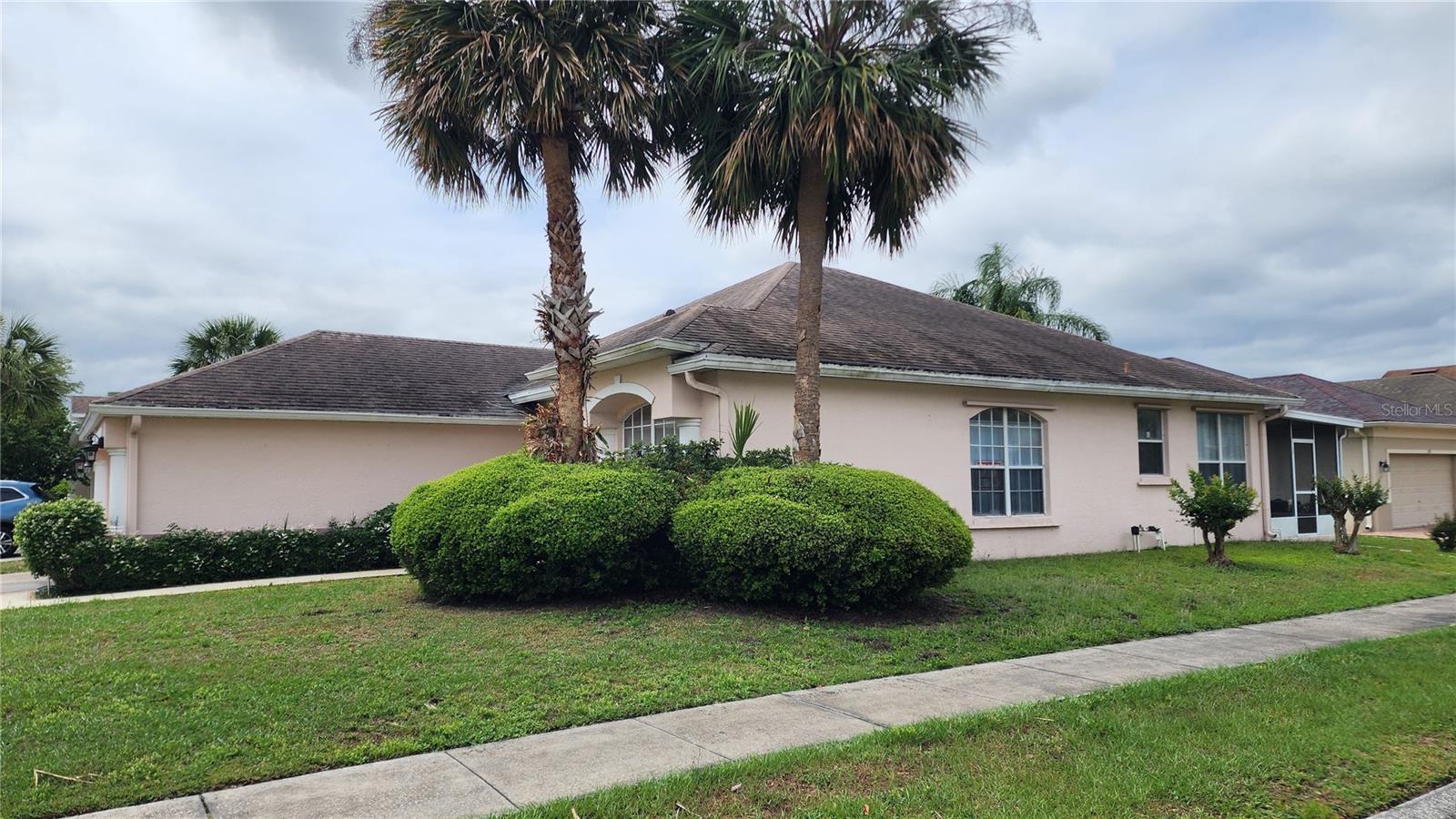 Image 2 of 14 For 14900 Indigo Lake Drive