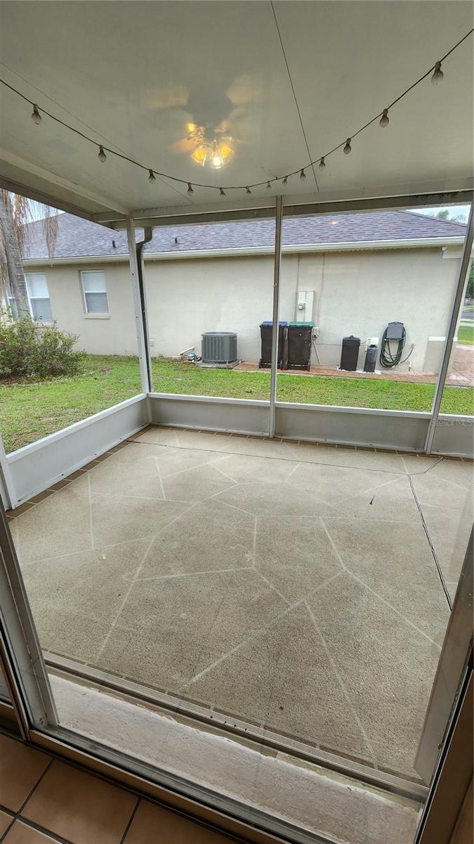 Image 3 of 14 For 14900 Indigo Lake Drive