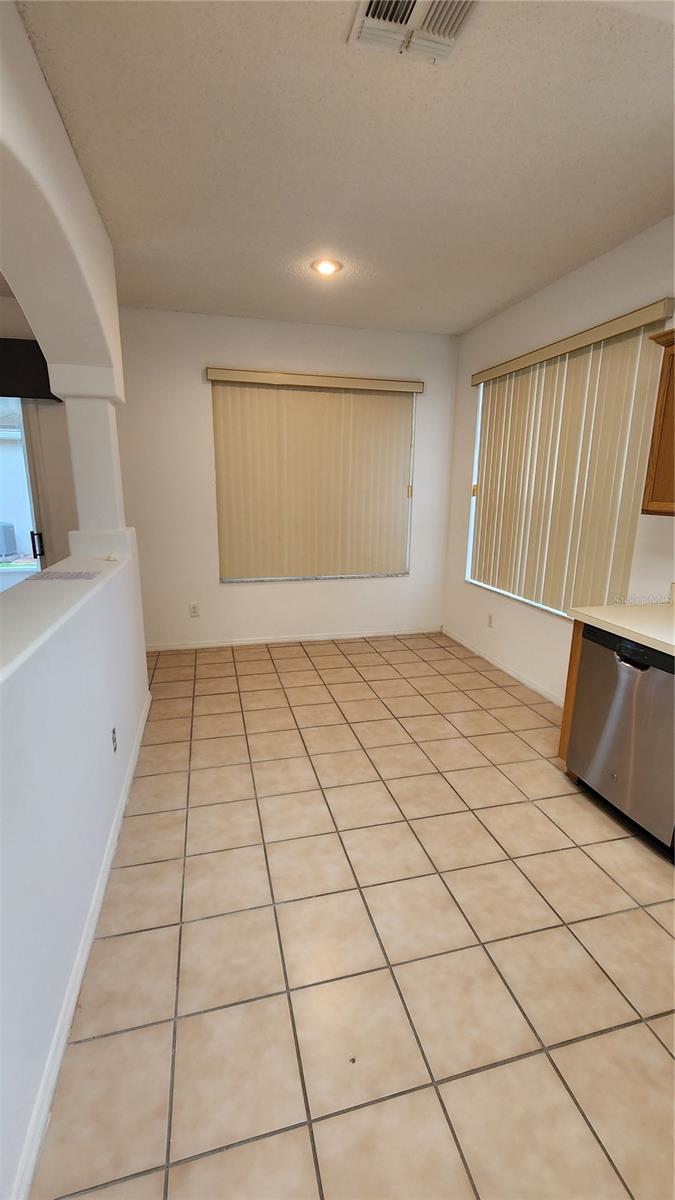 Image 5 of 14 For 14900 Indigo Lake Drive