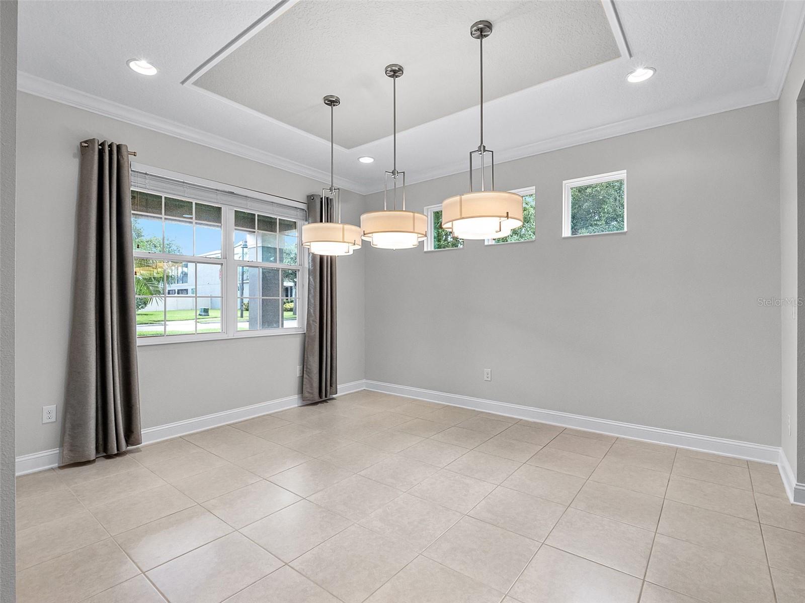 Image 14 of 72 For 15900 Citrus Knoll Drive