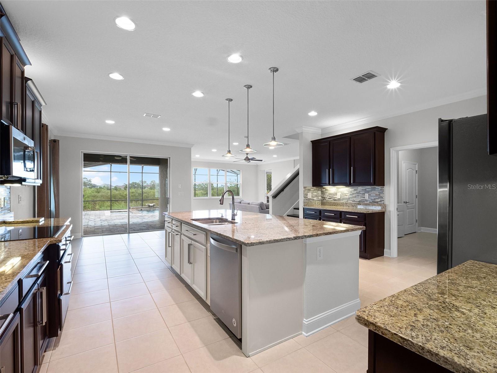 Image 18 of 72 For 15900 Citrus Knoll Drive