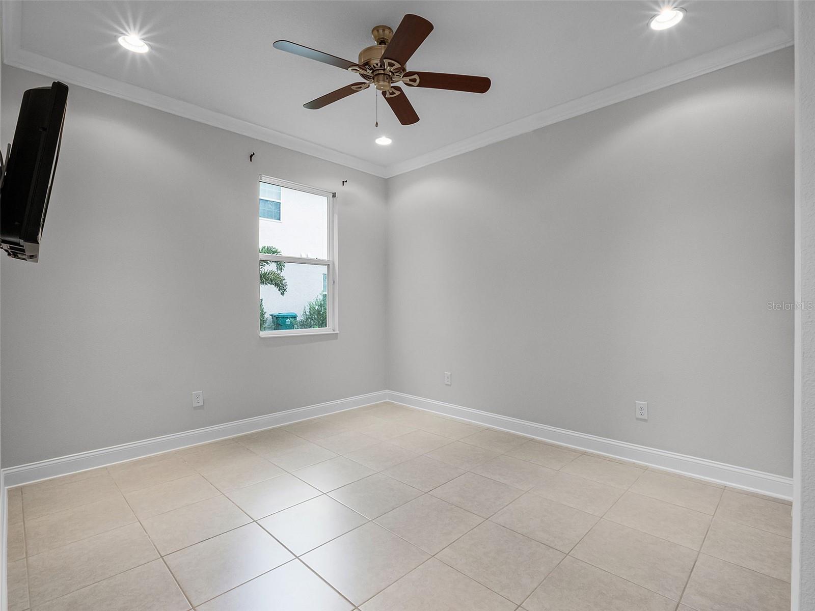 Image 32 of 72 For 15900 Citrus Knoll Drive