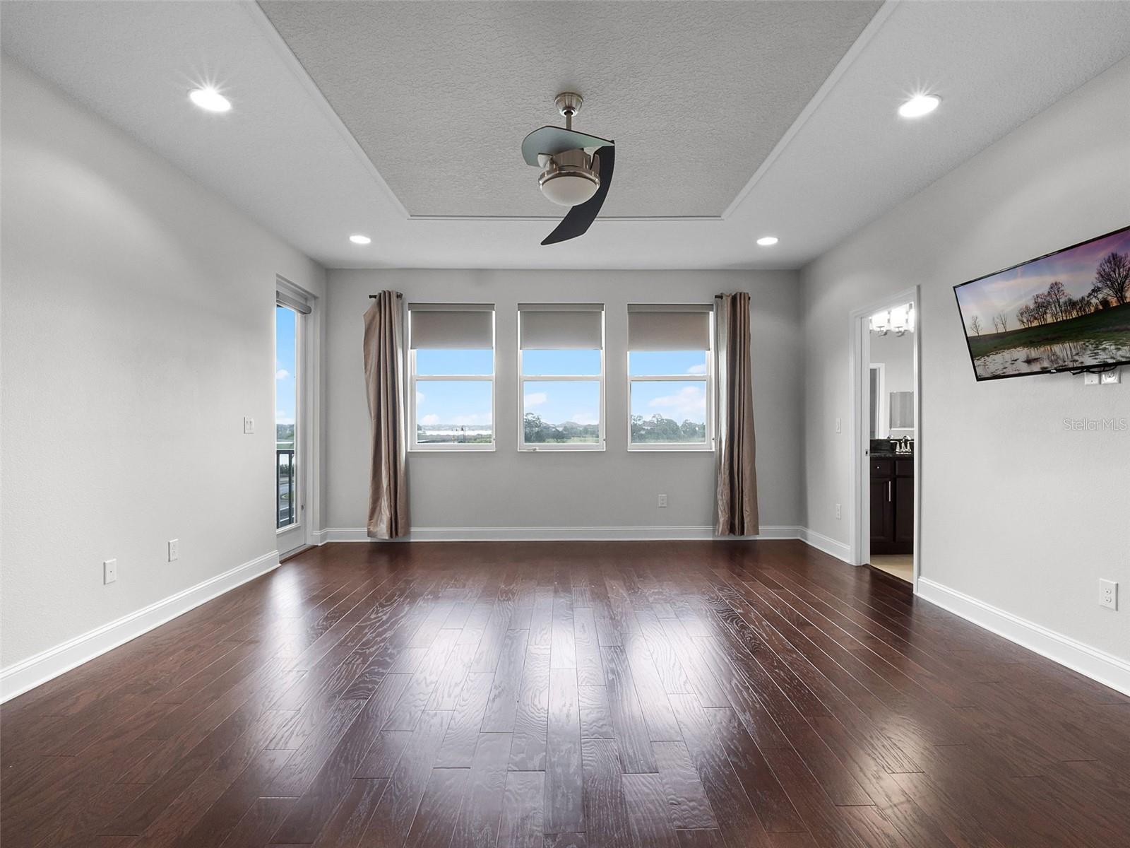 Image 38 of 72 For 15900 Citrus Knoll Drive