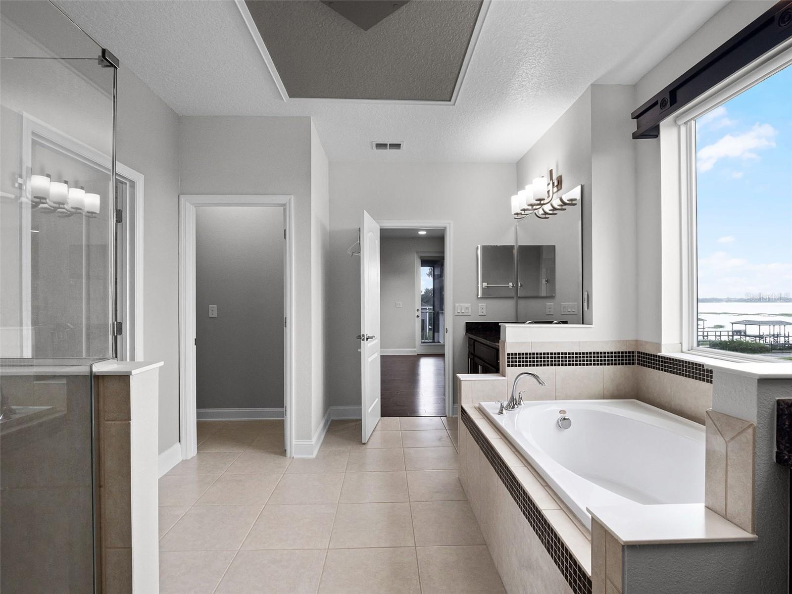 Image 42 of 72 For 15900 Citrus Knoll Drive