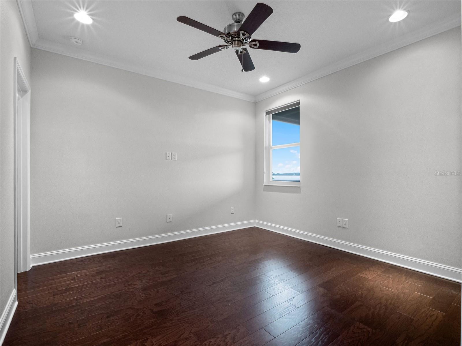 Image 47 of 72 For 15900 Citrus Knoll Drive